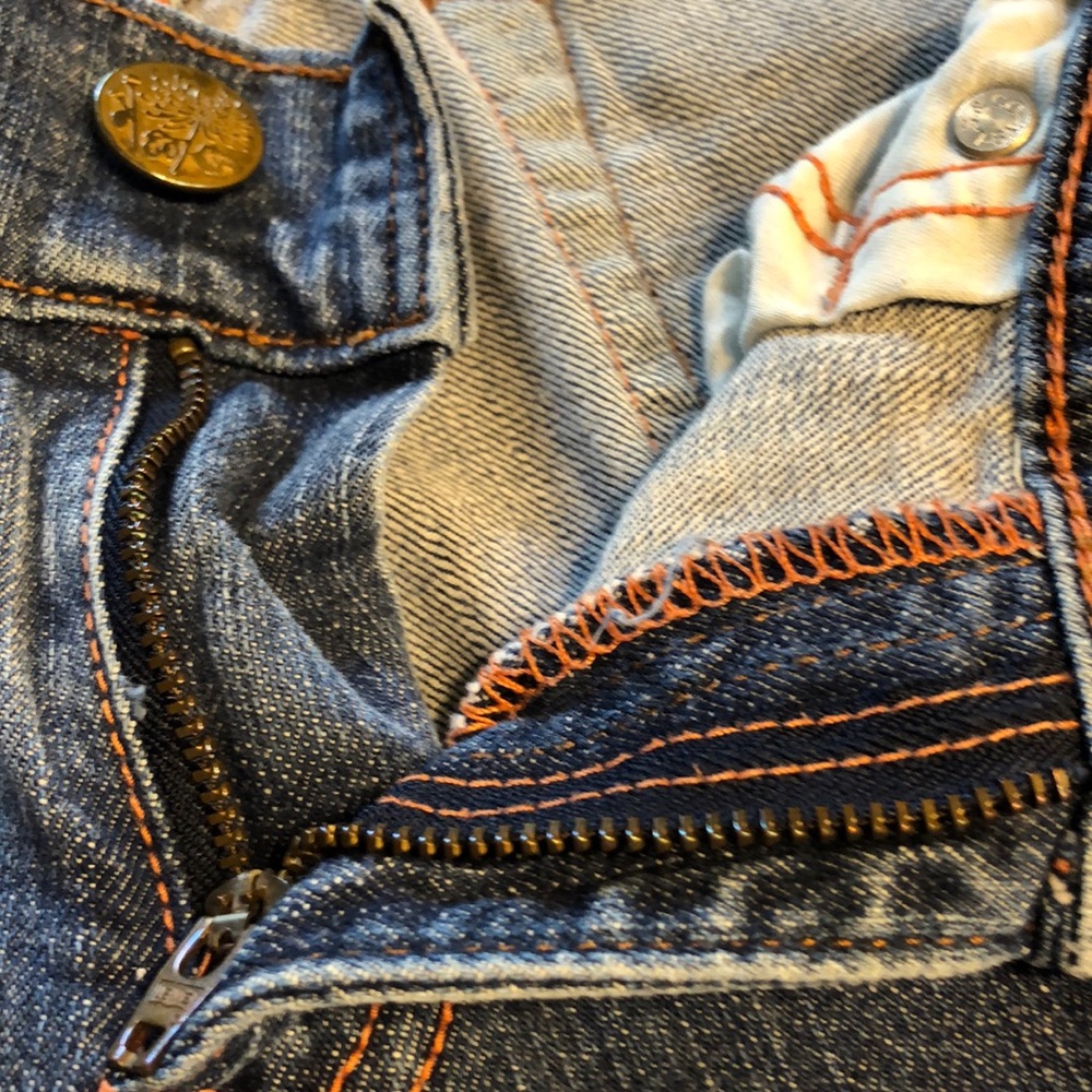 Levi’s - Picture 6 of 6